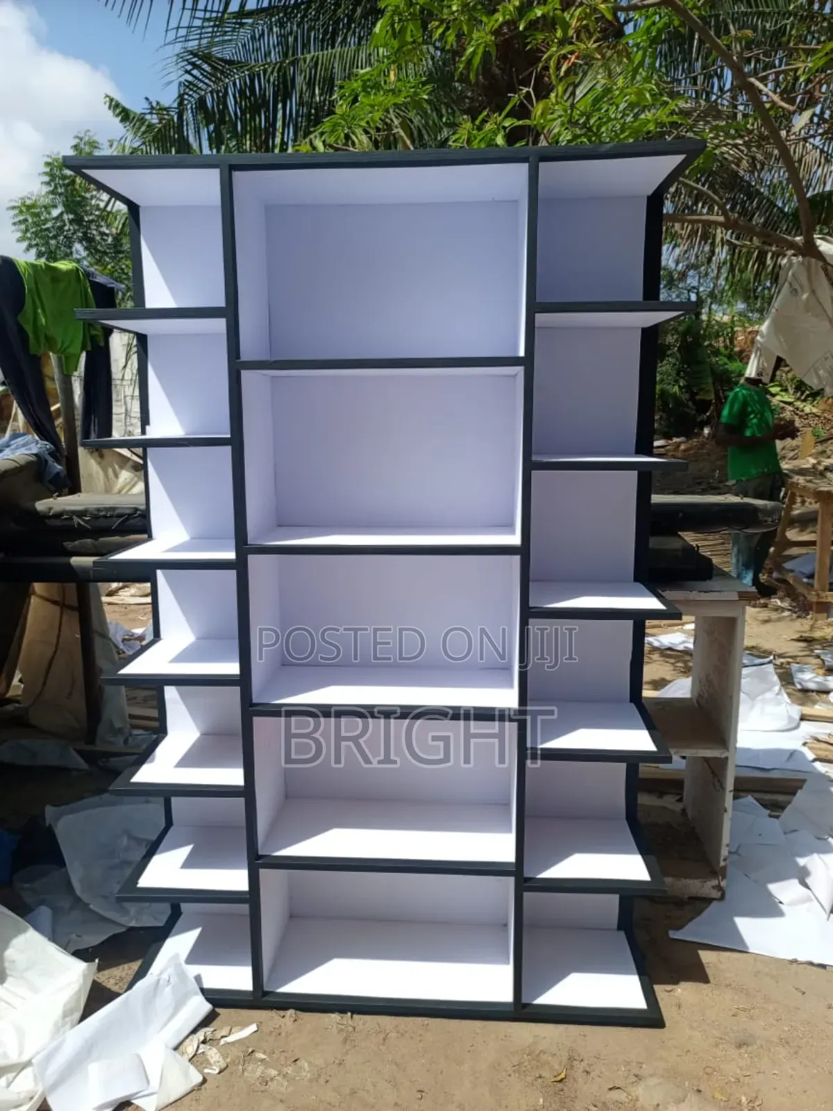 Nice and Quality Rack