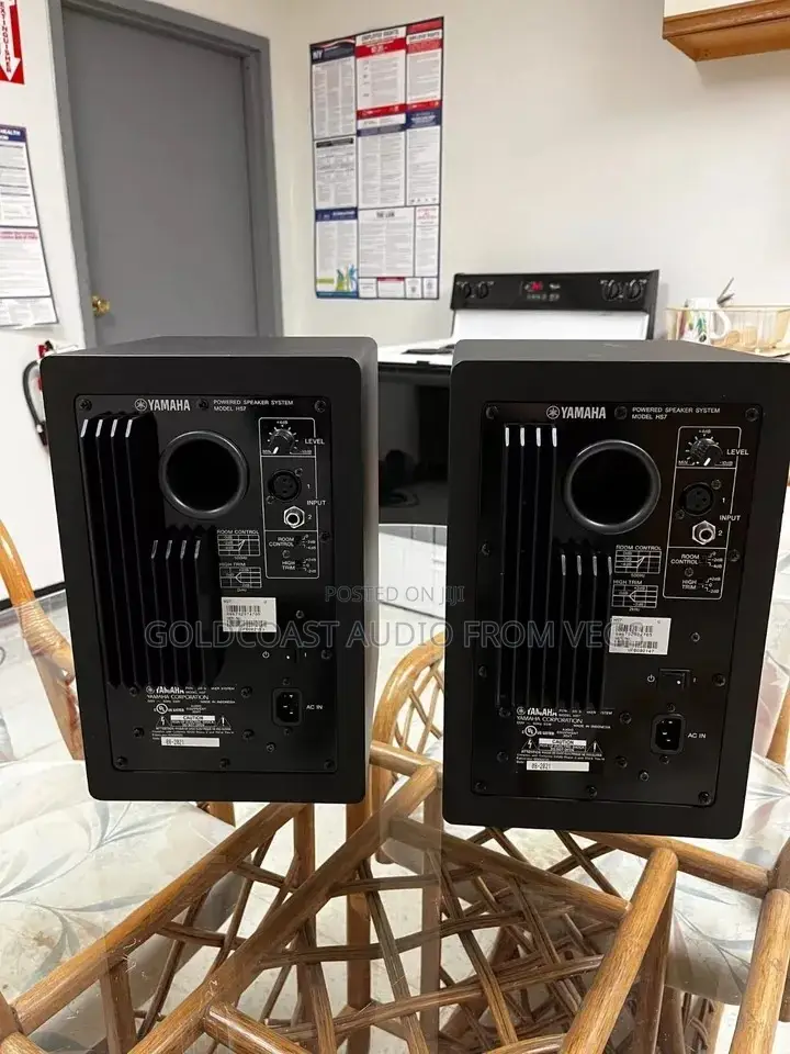 Yamaha Hs7i Powered Studio Monitor Sealed Box