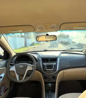 Hyundai Accent GLS 4dr Sedan (1.6L 4cyl 6A) 2015 Brown