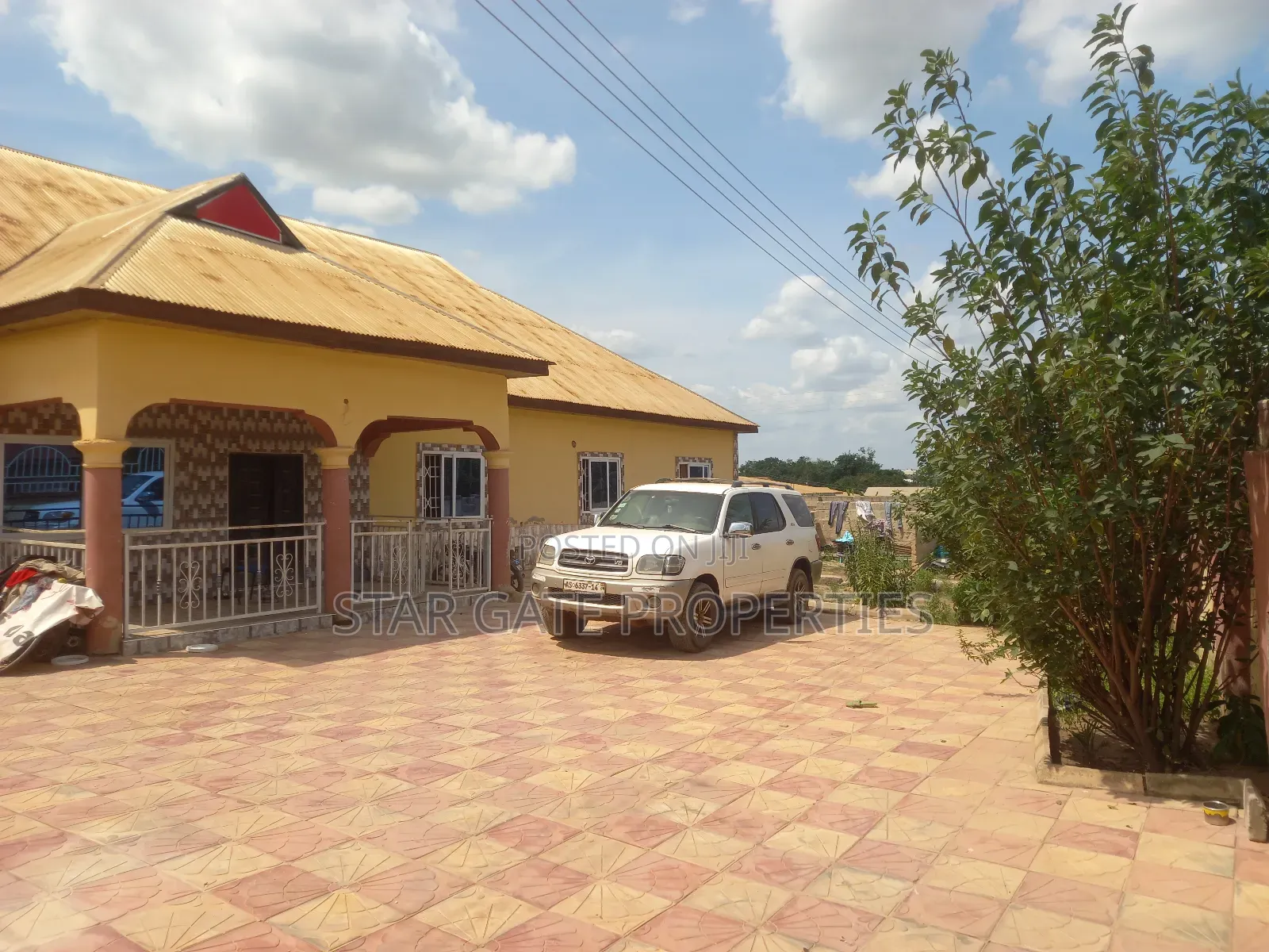 6bdrm House in Krobo, Kumasi Metropolitan for sale