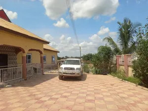 6bdrm House in Krobo, Kumasi Metropolitan for sale