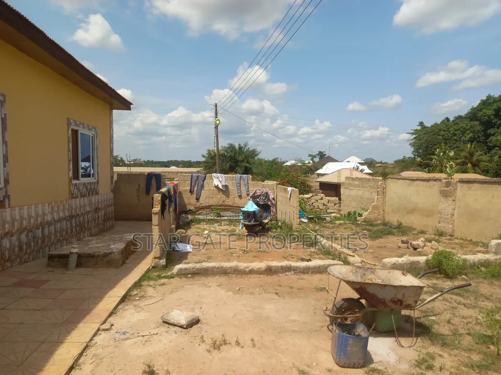 6bdrm House in Krobo, Kumasi Metropolitan for sale