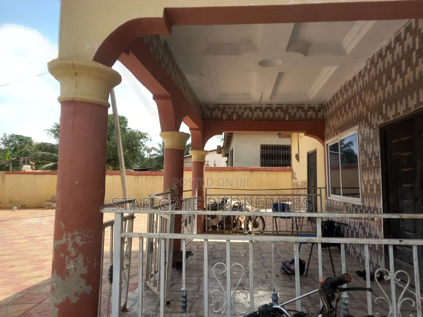 6bdrm House in Krobo, Kumasi Metropolitan for sale