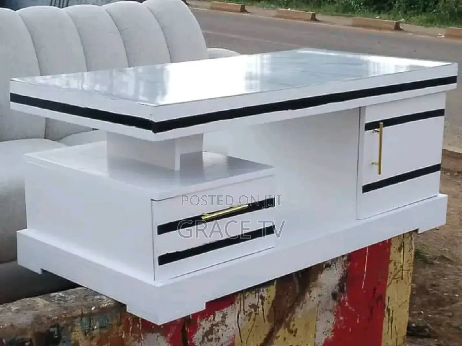 Neat and Nice Center Table