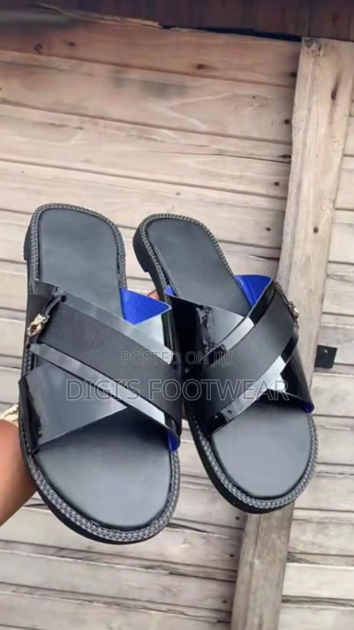 Black Mirror Layered Leather Crossed Slippers