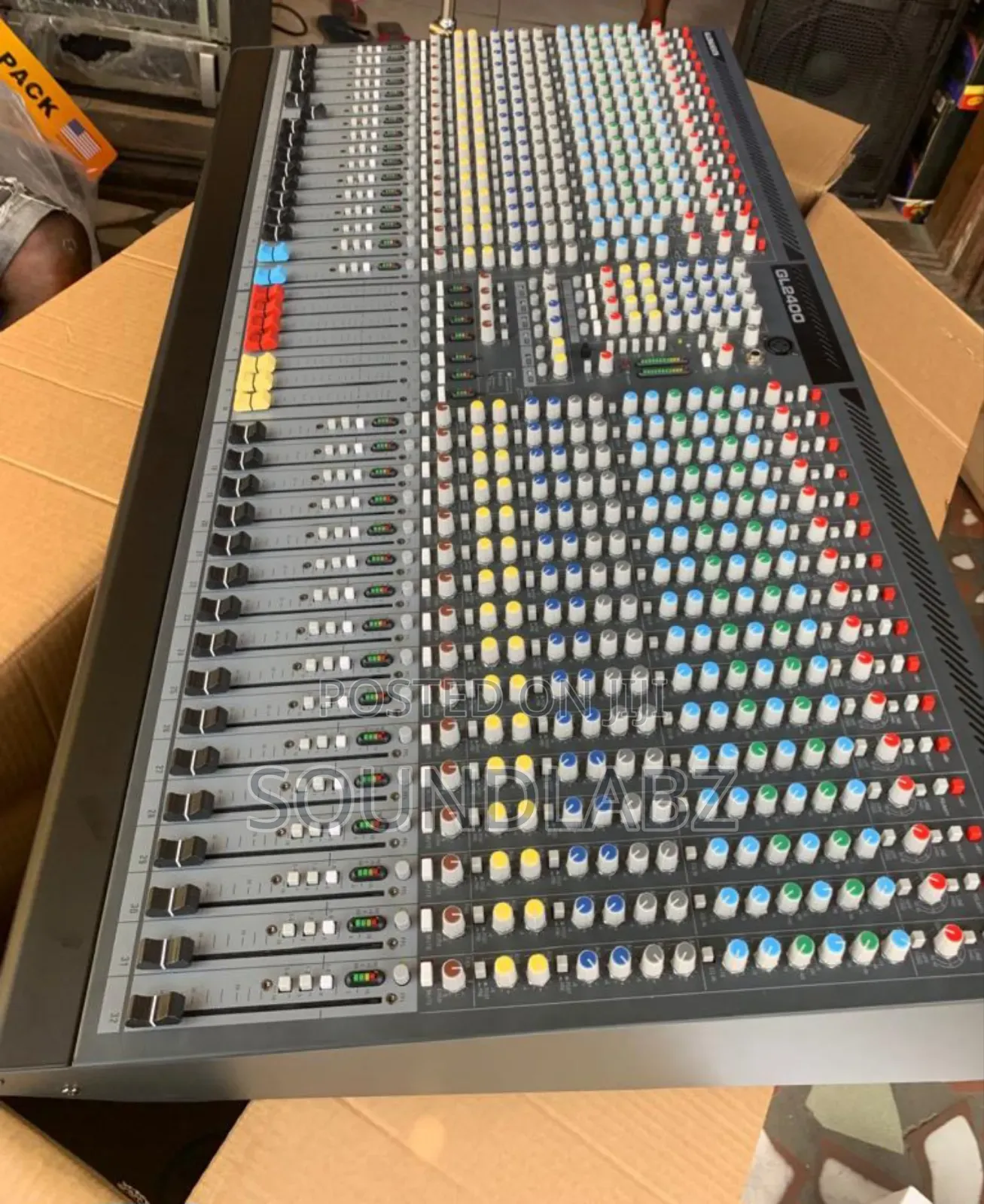Allen And Heath Gl2400 32channel Professional Mixer