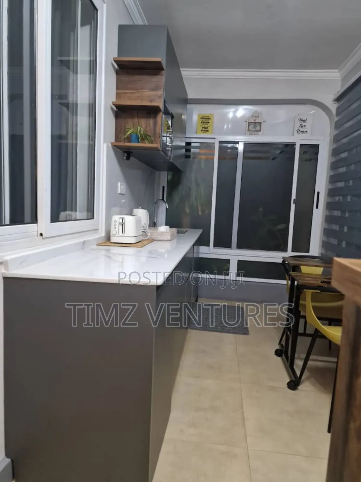 1 Bedroom for Short Stay