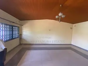 3bdrm House in Braham Luxury, Spintex for rent