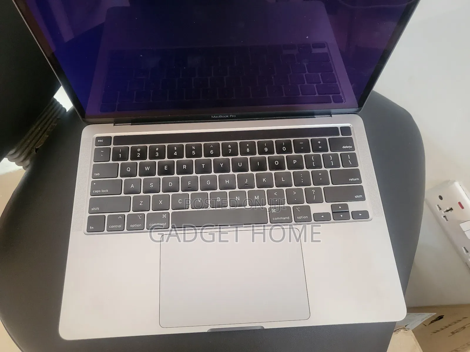 Laptop Apple MacBook Pro 2020 8GB Intel Core i5 SSD 256GB