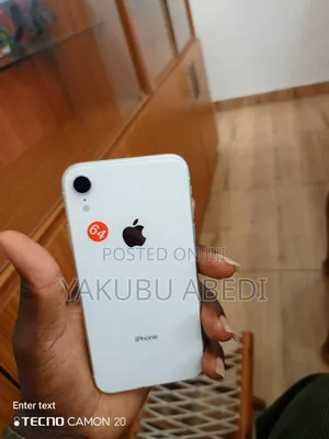 Apple iPhone XR 64 GB White
