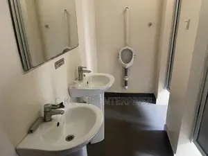 15bedrooms Hotel at North Legon for Rent