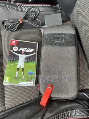 Nintendo Switch Lite With Fc 25 + Free Case