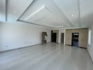 4bdrm House in Luxelooks Properties, East Legon for sale