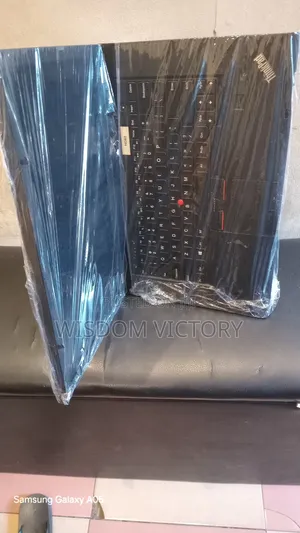 New Laptop Lenovo 8GB Intel Core i5 HDD 500GB