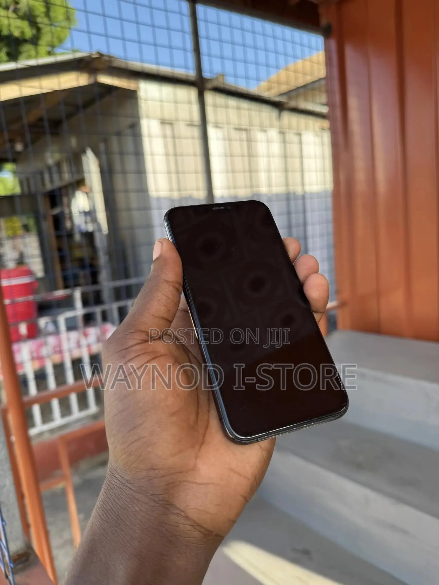 Apple iPhone 11 Pro 64 GB Gray