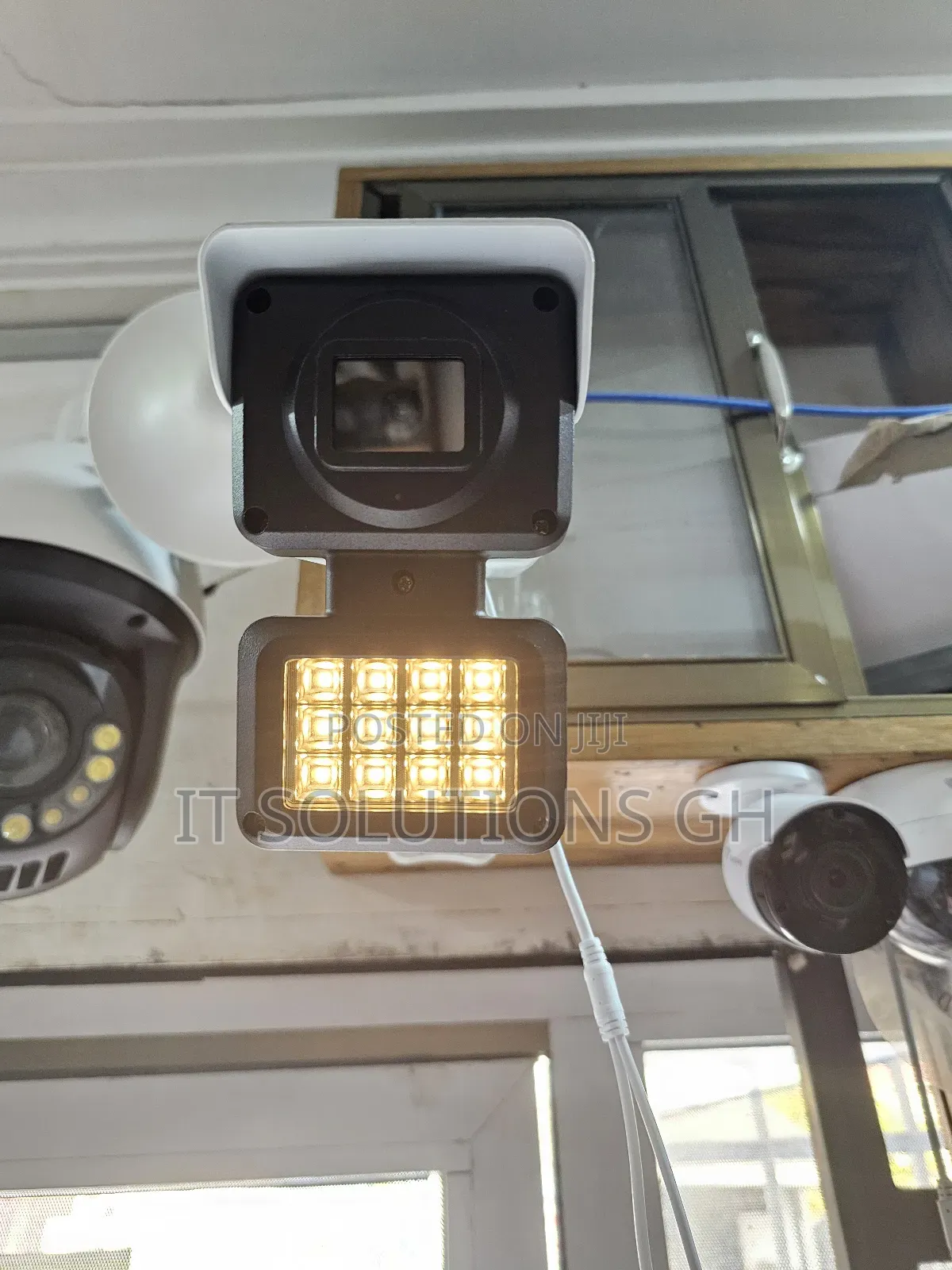 2mp 15 Led Analogue Colorvu With Audio Camera