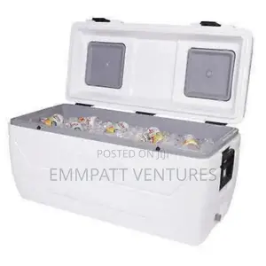 Igloo Large Capacity Commercial Ice Chest