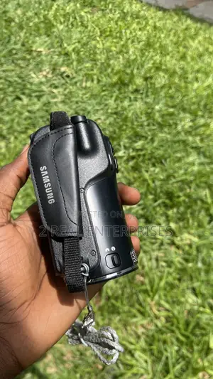 Samsung SMX-F50 Camcorder for Video Filming