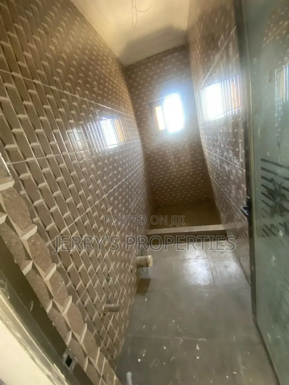 2bdrm Apartment in GREDA Estate for rent