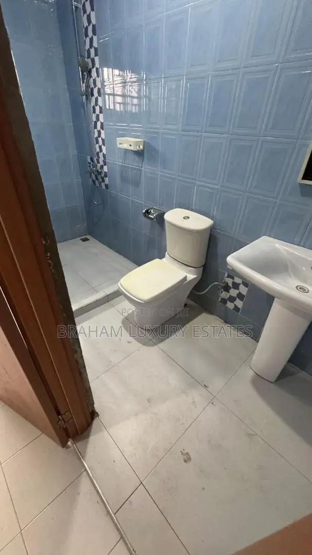 3bdrm House in Braham Luxury, Teshie for rent