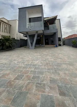 4bdrm House in East Legon Hills for sale