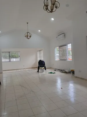 4bdrm House in East Airport, Accra Metropolitan for rent