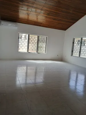 3bdrm House in East Airport, Accra Metropolitan for rent