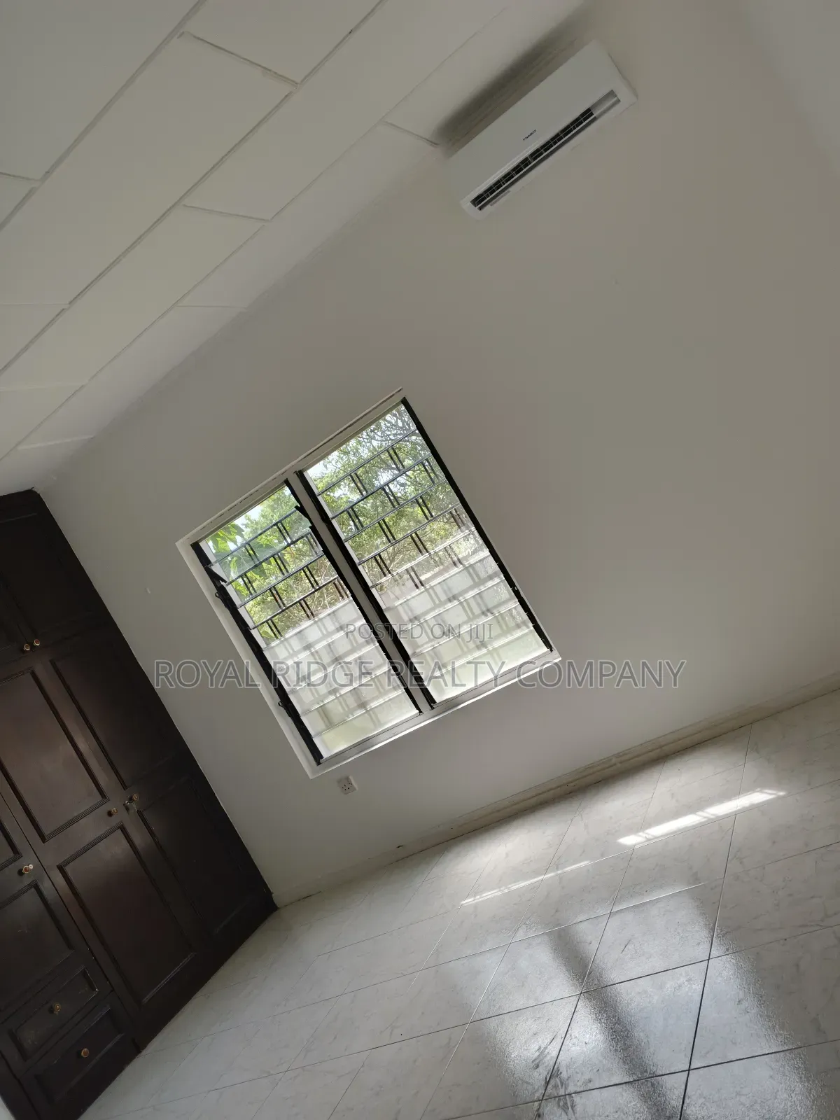 3bdrm House in East Airport, Accra Metropolitan for rent