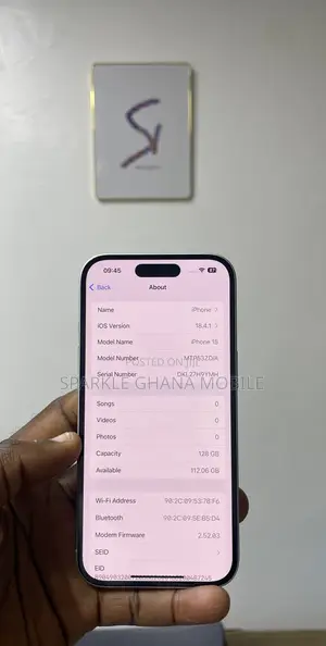 Apple iPhone 15 128 GB Green