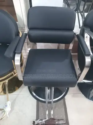 Photo - Solid Made Saloon Chair