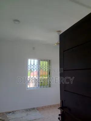 3bdrm Apartment in Nyanaynor Road, Awutu Senya East Municipal for rent