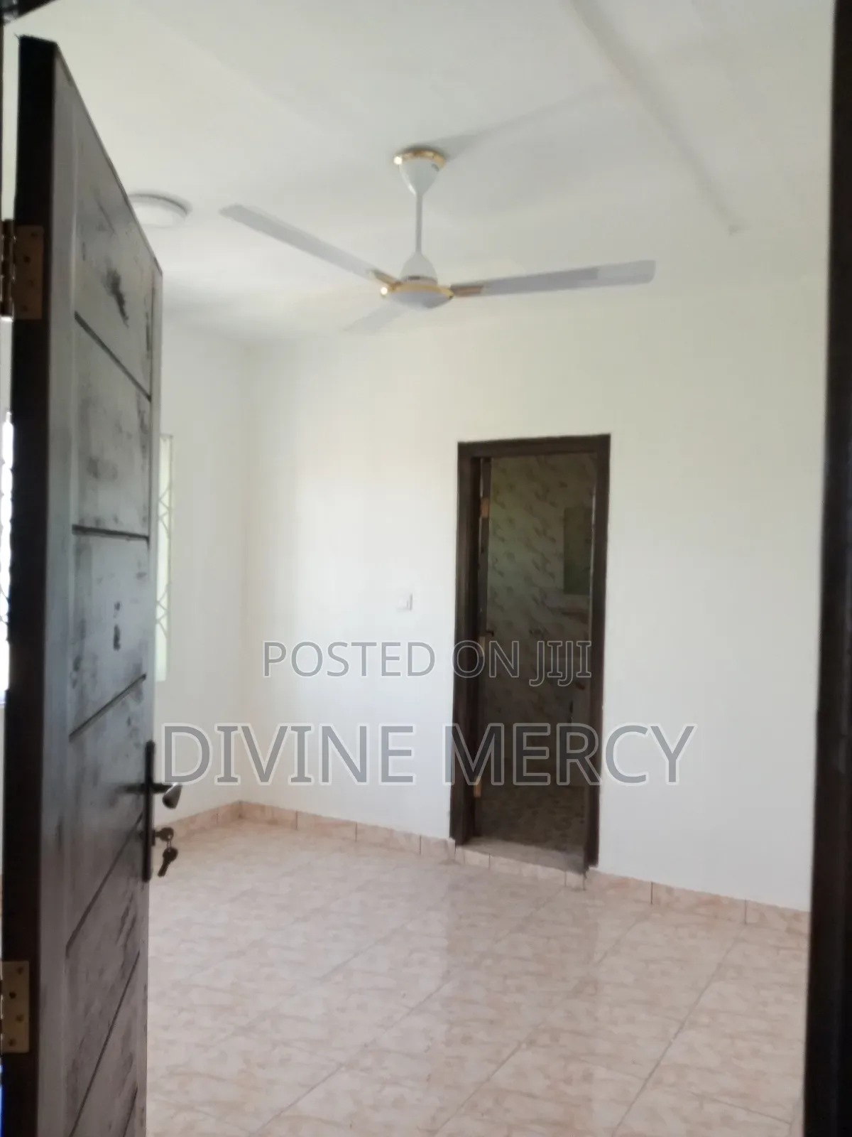3bdrm Apartment in Nyanaynor Road, Awutu Senya East Municipal for rent