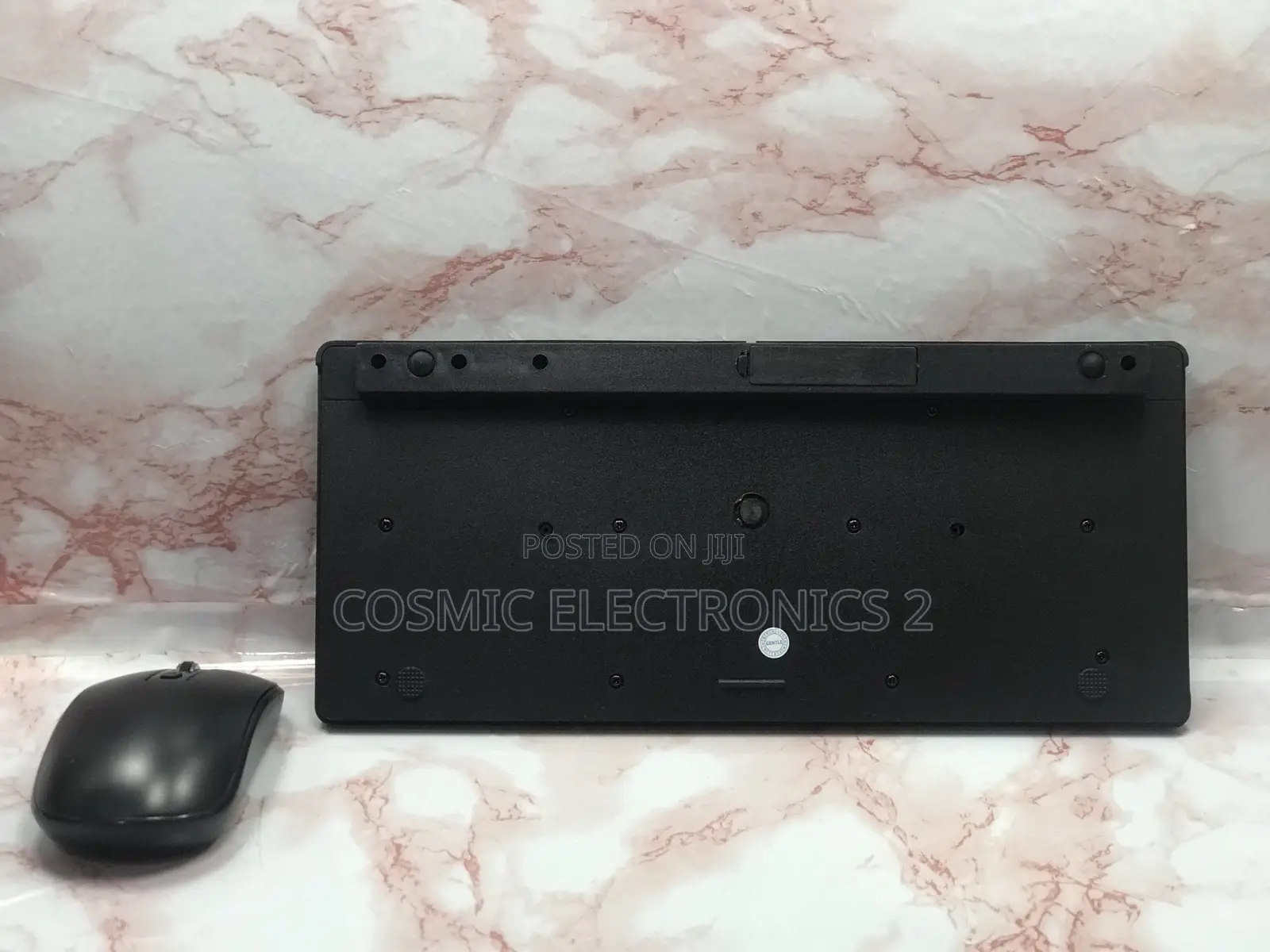 Mini Wireless Keyboard With Mouse – Model Km901