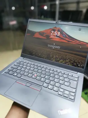 Laptop Lenovo ThinkPad E14 Gen 4 8GB Intel Core i5 SSD 256GB