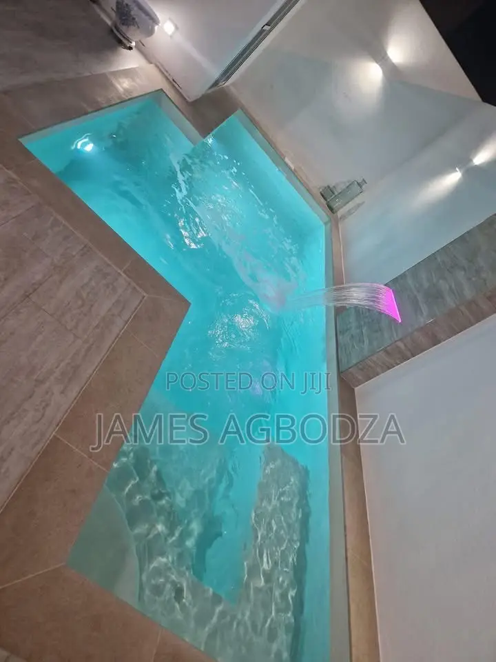 Choose the Best Swimming Pool, Constructor