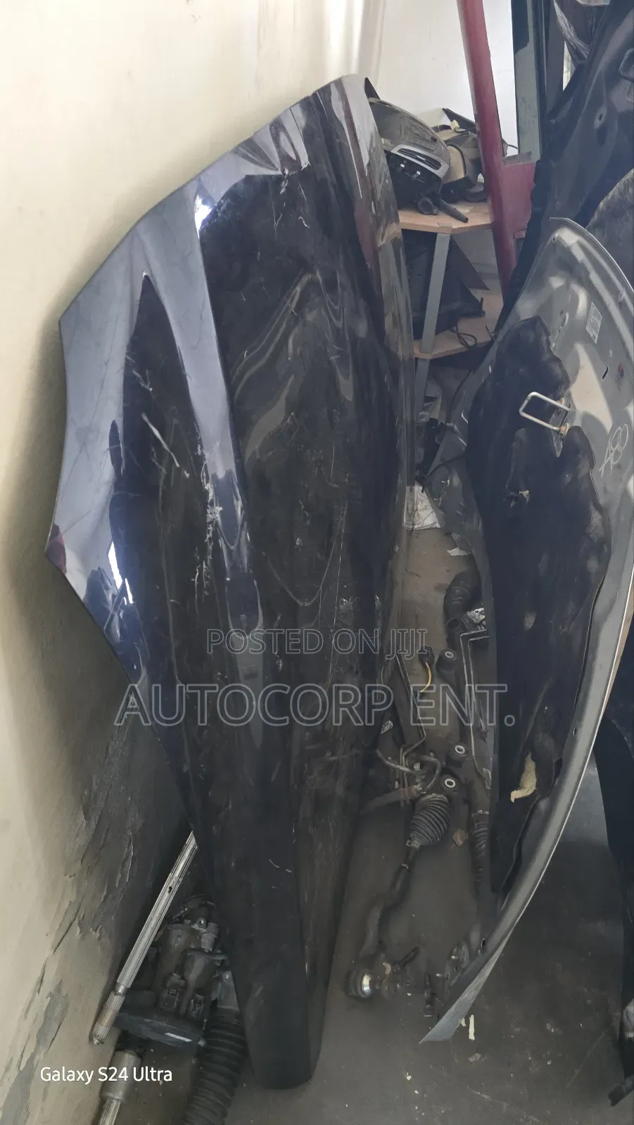 Jaguar F Pace Bonnet
