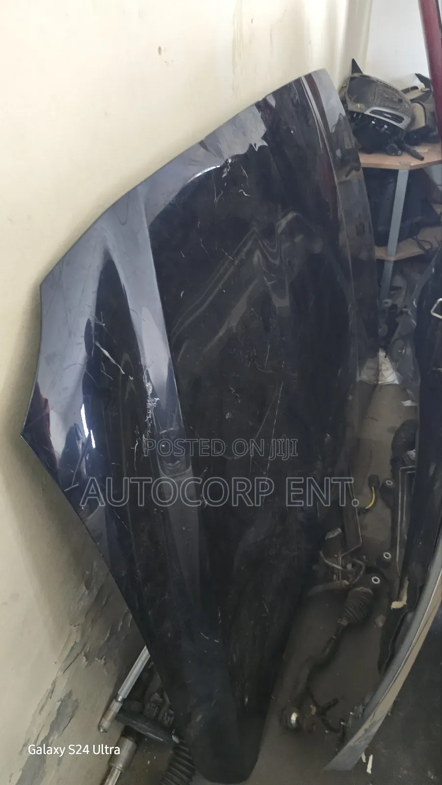Jaguar F Pace Bonnet