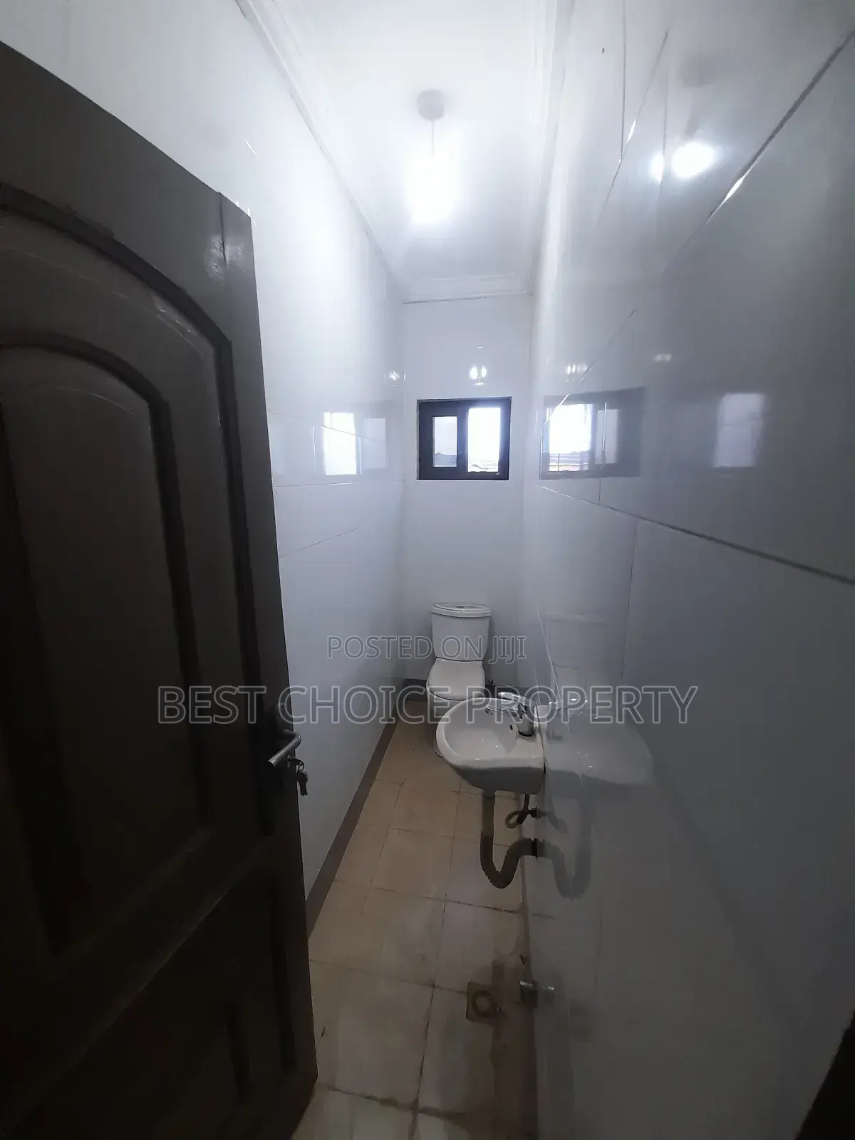 2bdrm Apartment in Ashiyie, Frafraha for rent