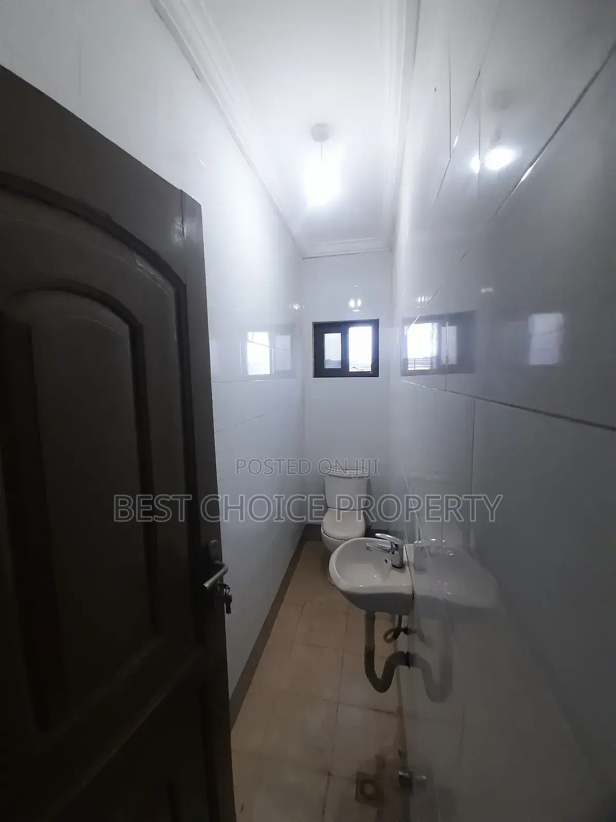 2bdrm Apartment in Ashiyie, Frafraha for rent