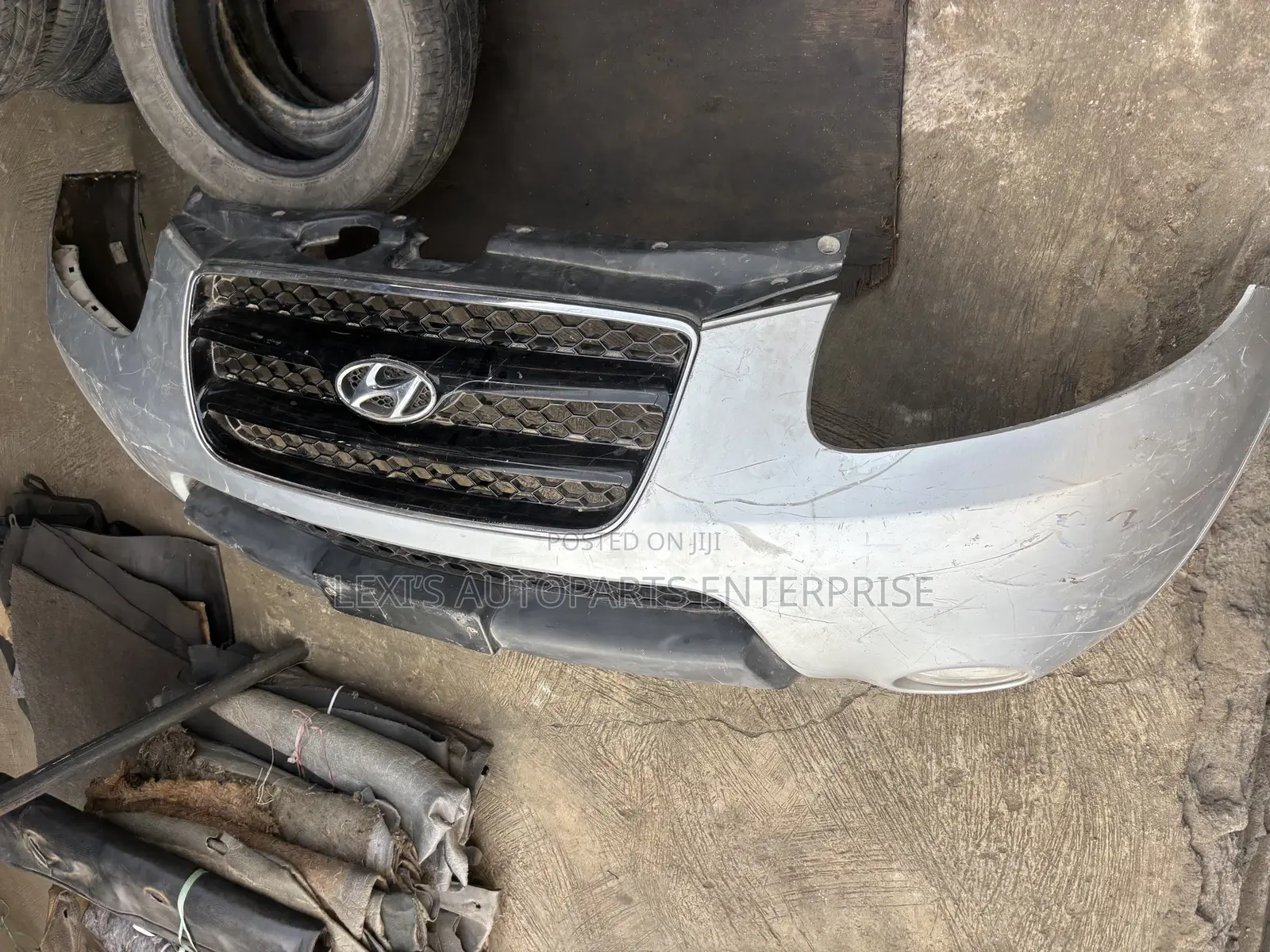 Hyundai Santa Fe 2010 Front Bumper