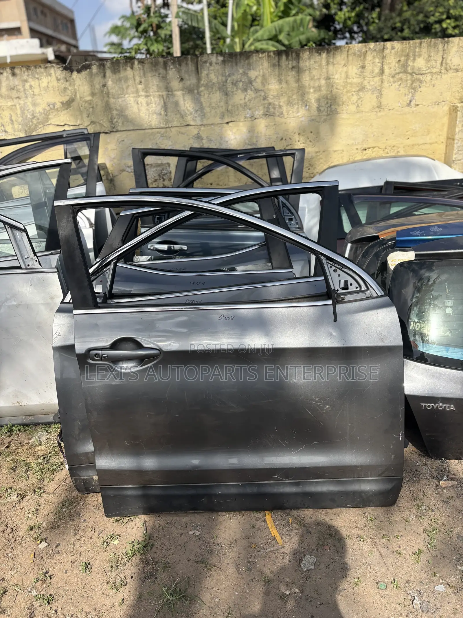 Nissan Rogue Sports/Qashqai 2018,2019,2020,2021 Doorsavailable