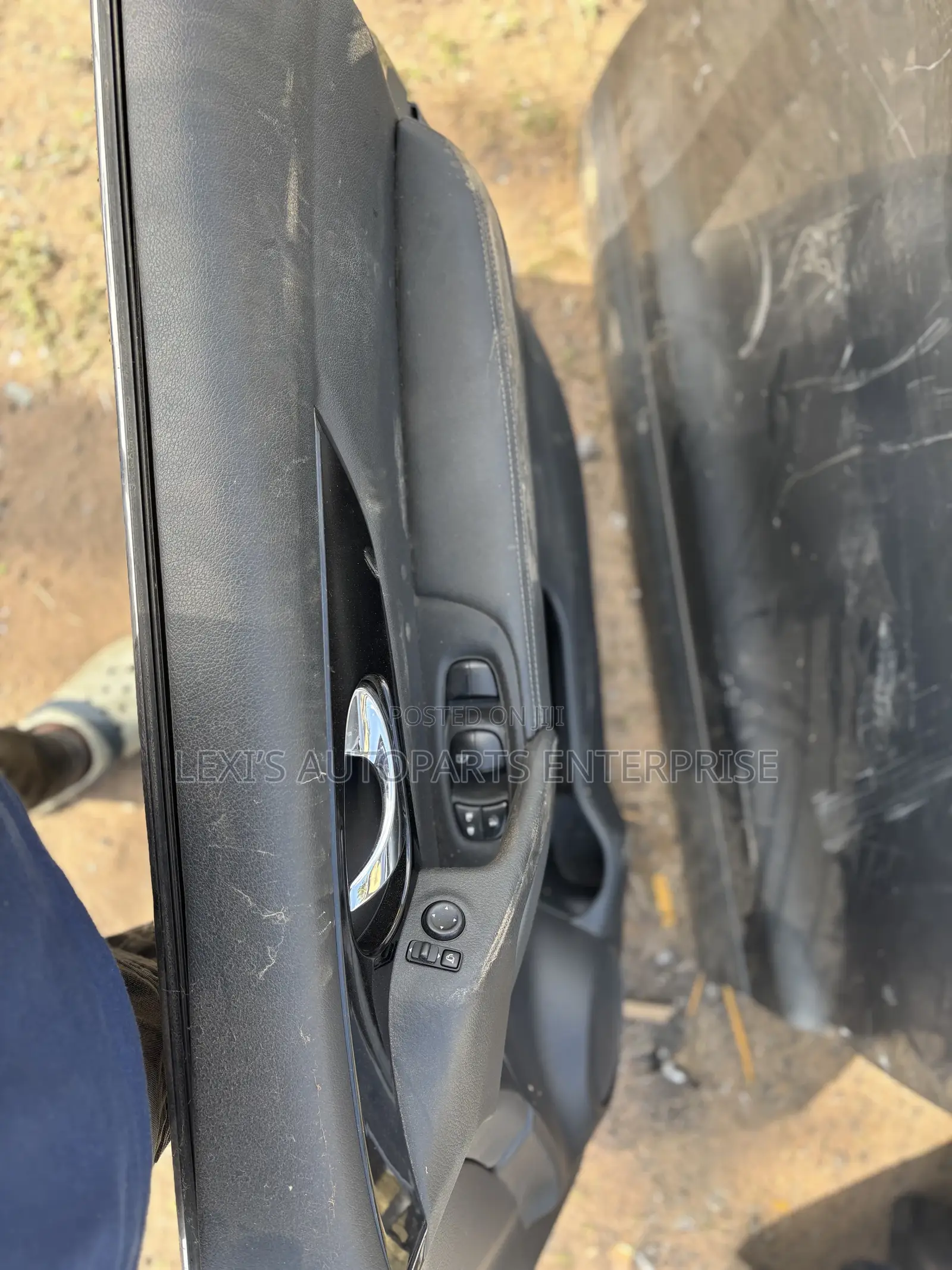 Nissan Rogue Sports/Qashqai 2018,2019,2020,2021 Doorsavailable