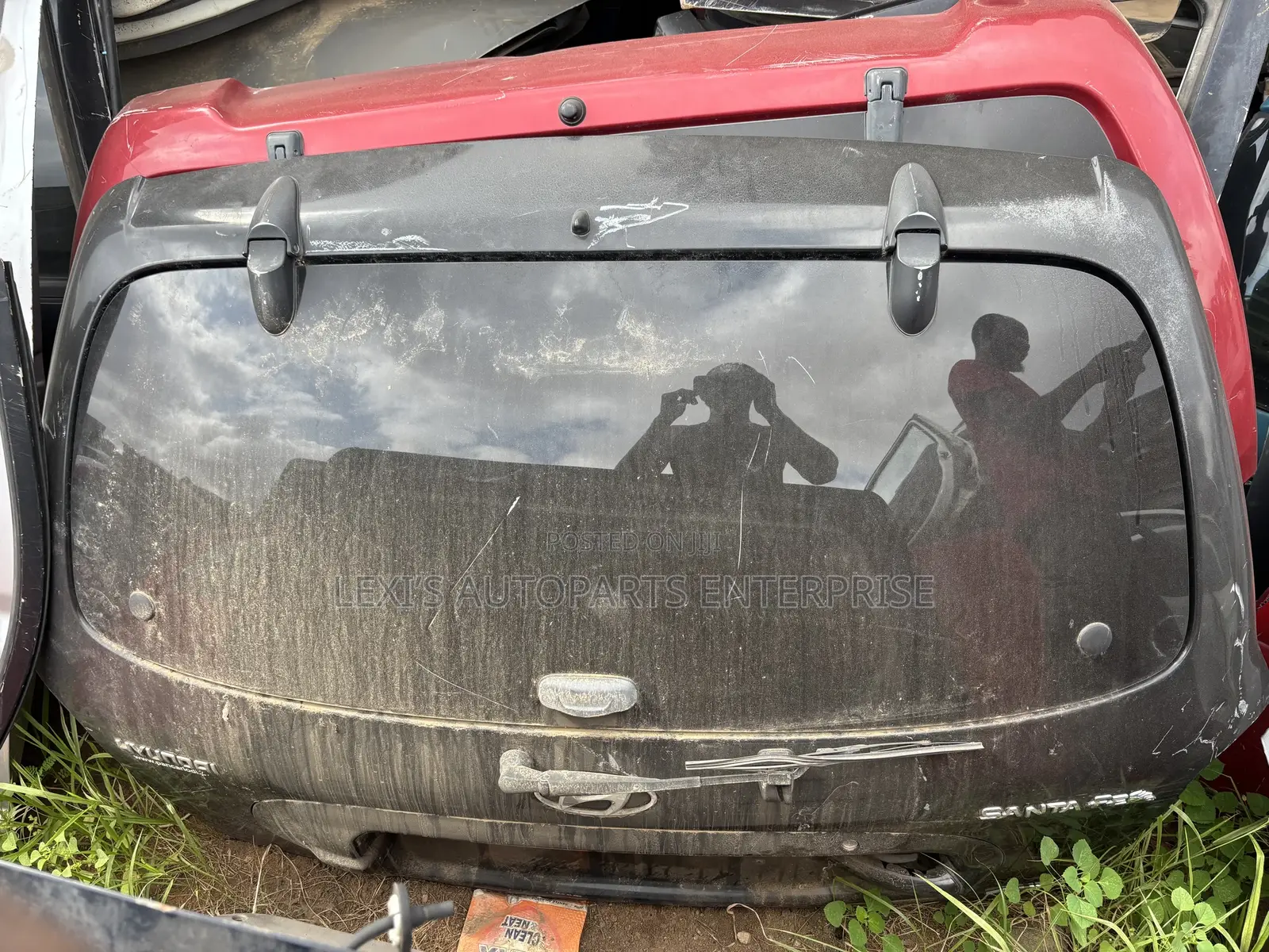 Hyundai Santa Fe 2005 Booth /Trunk