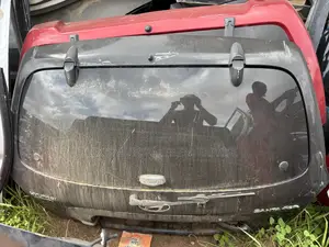 Hyundai Santa Fe 2005 Booth /Trunk
