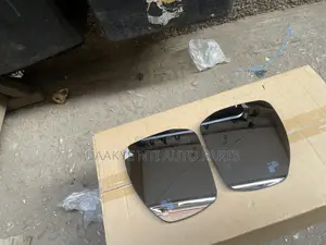 Range Rover Spots Side Mirror Glass With Blind Spot Sensor