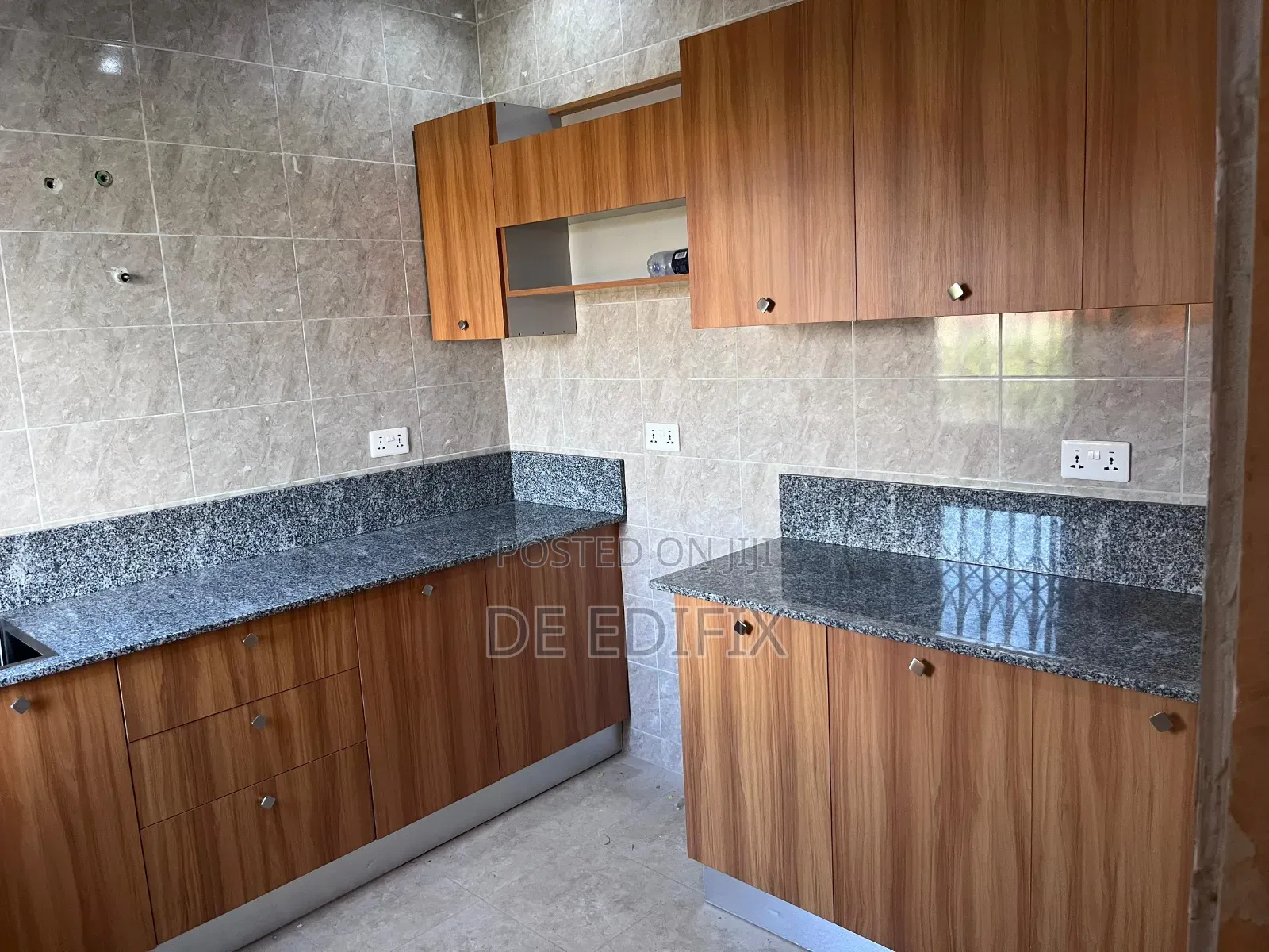 Kitchen Cabinet