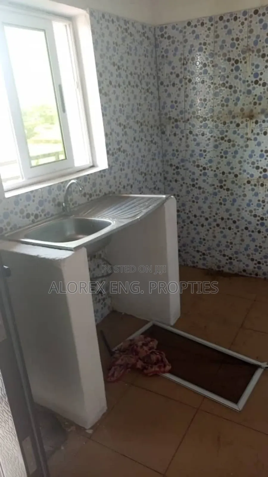 1bdrm Apartment in Ashieyie, Adenta for rent