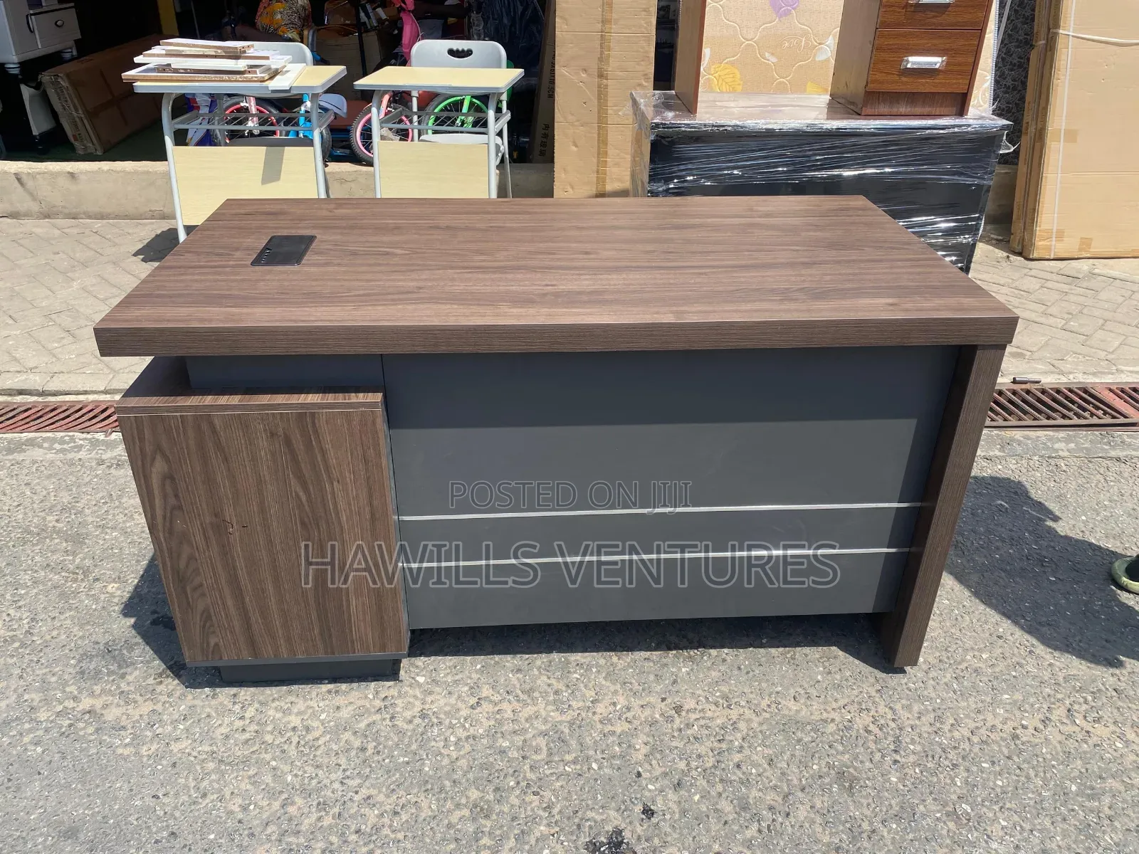 Quality Office Desk /Table