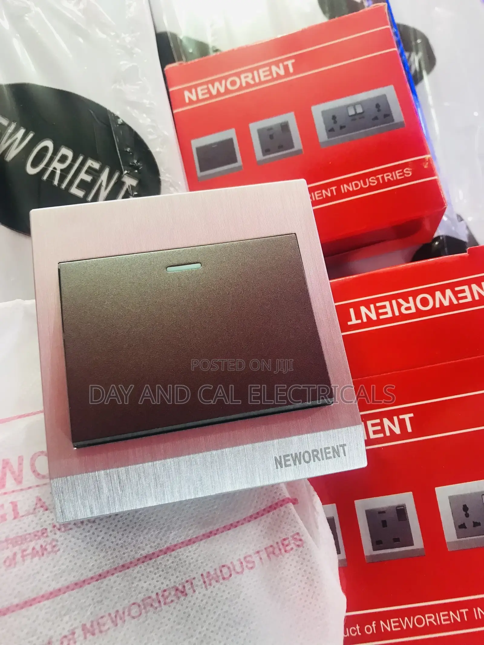 Sockets Switches(Ash Black)