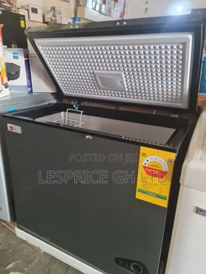 Dependable Cool ~ H a Chest Freezer/ 200l